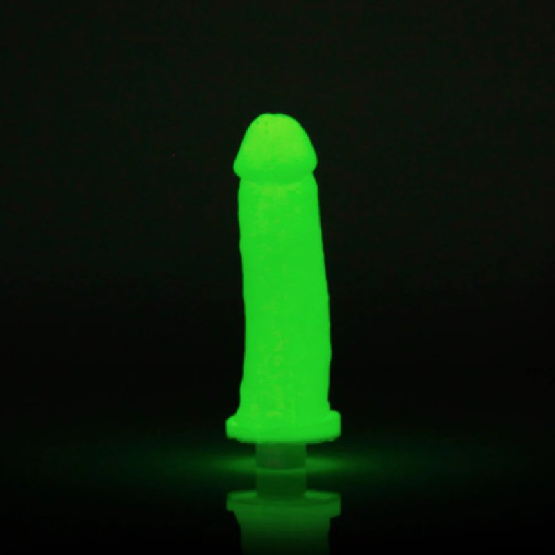 Clone a Willy, Glow in the Dark